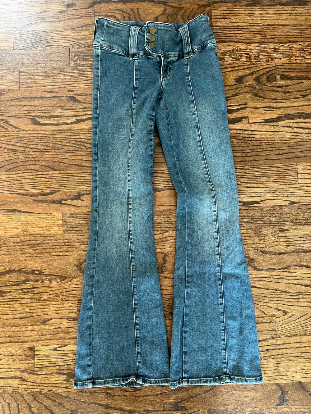 Garage Low-Rise Flared Women's Jeans - Blue size 01/25